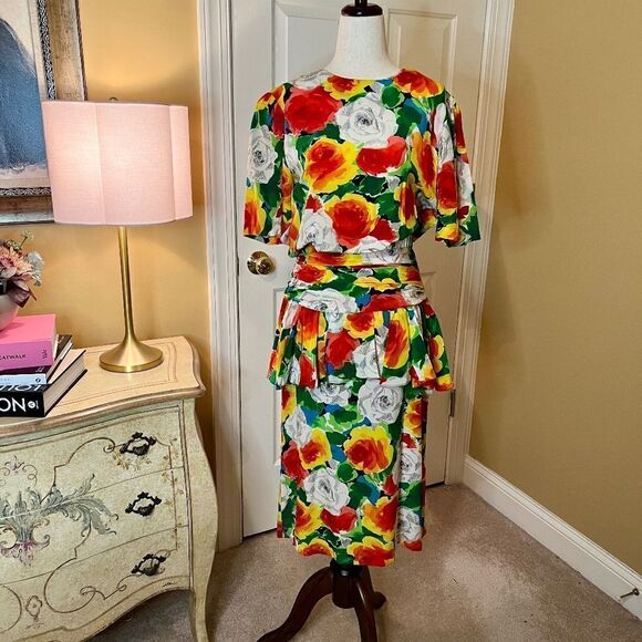 Argenti Dresses & Skirts - EEUC Vintage Argenti Bold Floral Silk Midi Dress Size 6